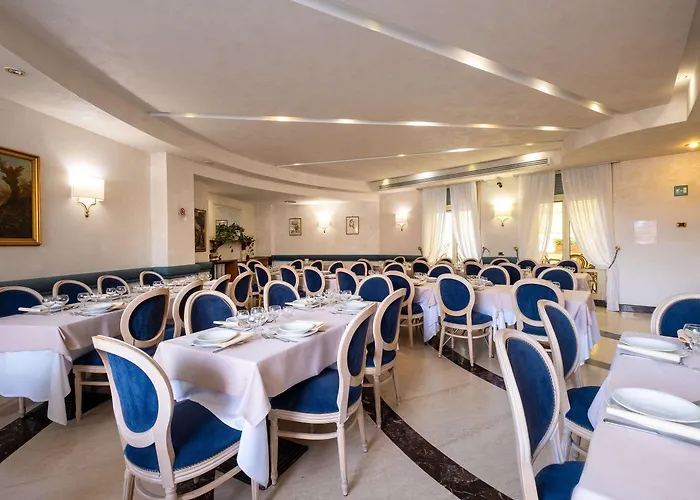 Quality Nova Domus Hotel 4*