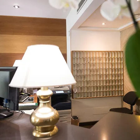 Hotel Quality Nova Domus 3*