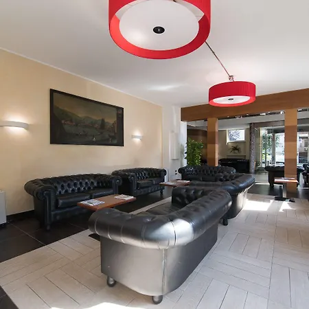 Quality Nova Domus Hotel 3*