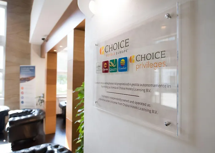 诺瓦多姆斯品质酒店