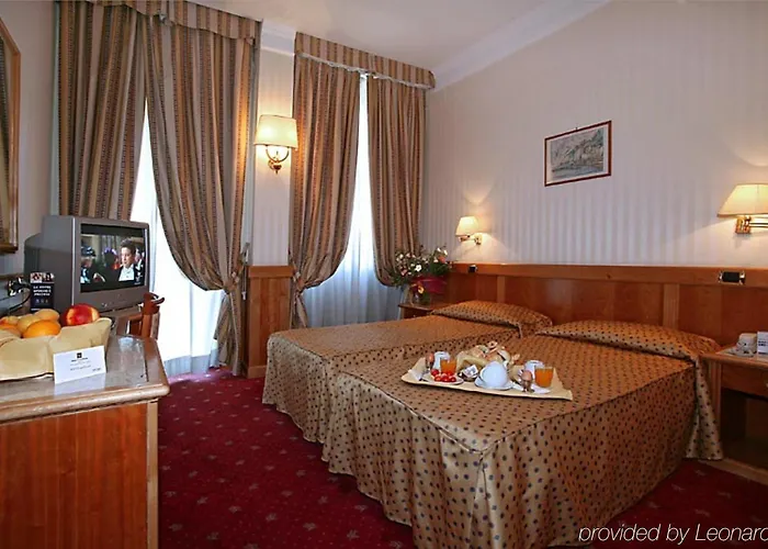 诺瓦多姆斯品质酒店 4*