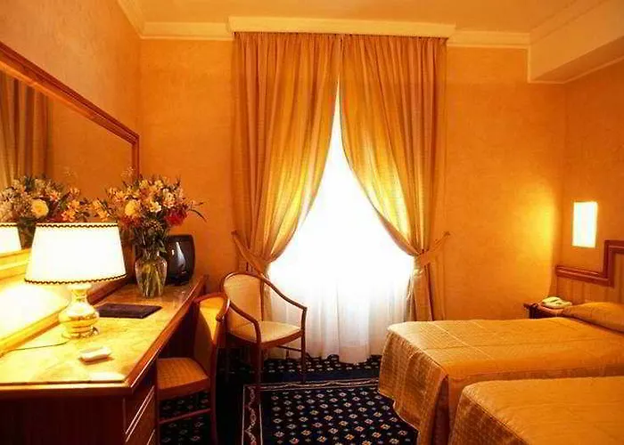 诺瓦多姆斯品质酒店