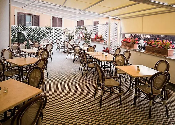 Hotel Quality Nova Domus 4*