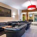 Hotel Quality Nova Domus 4*