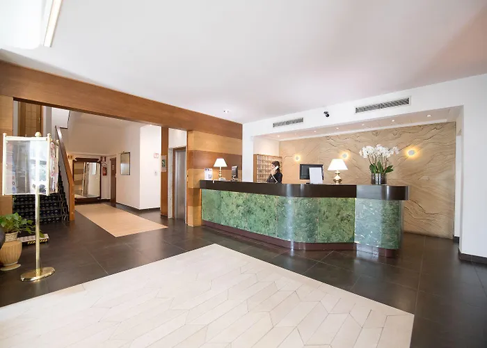 Quality Nova Domus 4*